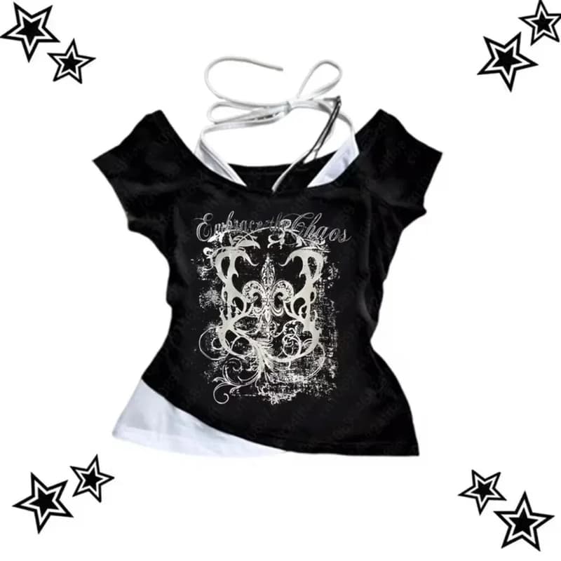 Y2K "Embrace the Chaos" Top — Fekete